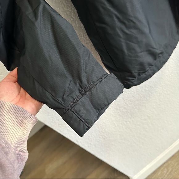 Nike Waterproof Snow Jacket - Black Red Floral - Small - Picture 9 of 9